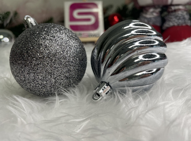 Set Premium Globuri de Crăciun (20 Bucăți), 6 cm, 5 Texturi Mixte, Culoare Argintiu