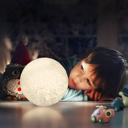 Lampă de Veghe 3D în Formă de Lună, Lumină Alb Rece, 8 cm - Alimentare Baterii