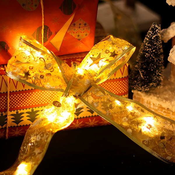 Panglică Decorativă LED Flippy, 1 m, 10 Lumini Multicolore, Flexibilă (Sârmă Cupru), Alimentare cu Baterii