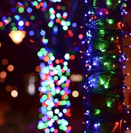 Instalație Crăciun Profesională LED (Multicolor), 50 Metri, 8 Moduri de Iluminare, Protecție IP44 (Interior/Exterior)