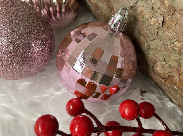 Set Premium Globuri de Crăciun (20 Bucăți), 6 cm, 5 Texturi Mixte, Culoare Roz