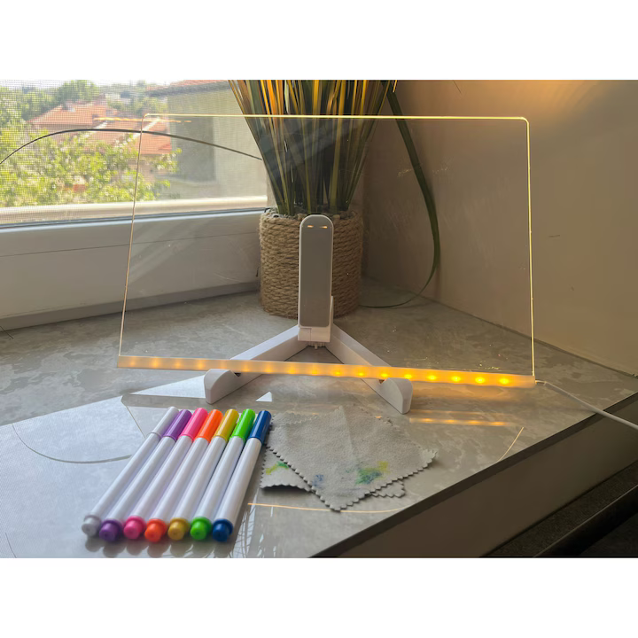 Tablă de Mesaje LED "LumiNote", 30x20 cm, Set cu 7 Markere Fluorescente, Reutilizabilă, Iluminare Neon